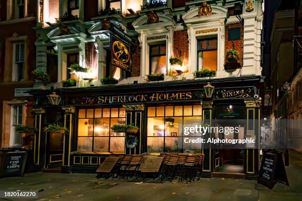 sherlock holmes pub in the whitehall are a of london - sherlock imagens e fotografias de stock