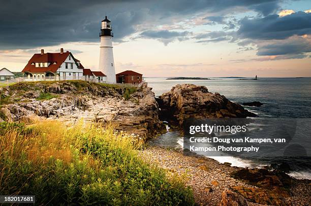 portland head light - cape elizabeth, me., usa - portland maine stock-fotos und bilder