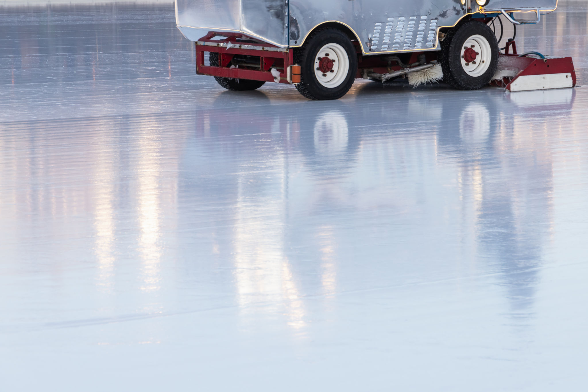 cleaning sports courts