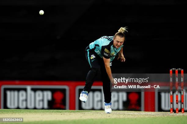 Nicola Hancock of the Heat bowls during The Challenger WBBL finals match between Perth Scorchers and Brisbane Heat at WACA, on November 29 in Perth,...