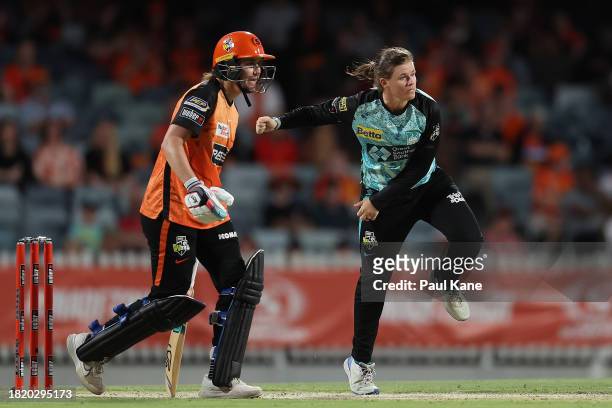 Jess Jonassen of the Heat bowls during The Challenger WBBL finals match between Perth Scorchers and Brisbane Heat at the WACA, on November 29 in...