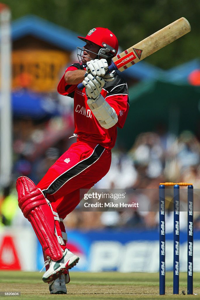 John Davison of Canada hooks a six on his way to scoring the fastest hundred in World Cup history