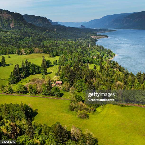 columbia river gorge - washington state v oregon stock pictures, royalty-free photos & images