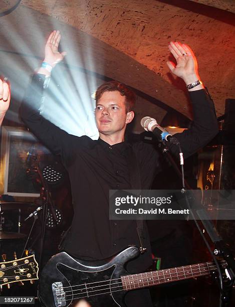 Richard Jones performs with The Feeling at the 50th Birthday Celebration of Annabel's Nightclub on September 27, 2013 in London, England.