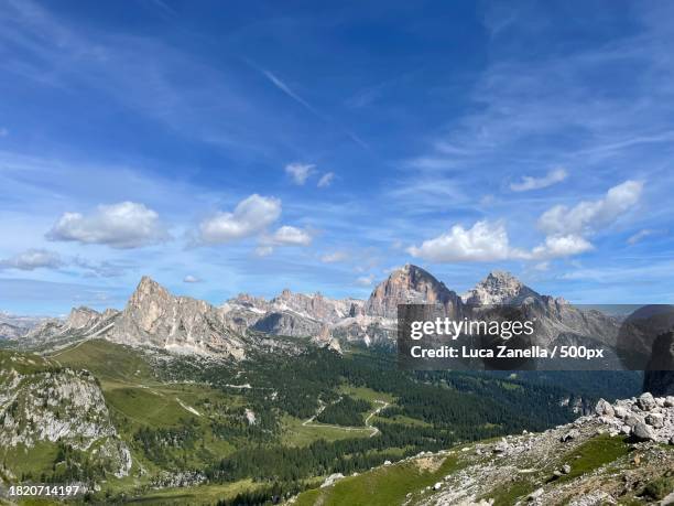 scenic view of mountains against sky,colle santa lucia,veneto,italy - colle santa lucia stock pictures, royalty-free photos & images