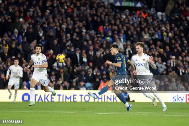 Jamie Paterson of Swansea City scores the team's first goal during the Sky Bet Championship match between Leeds United and Swansea City at Elland...