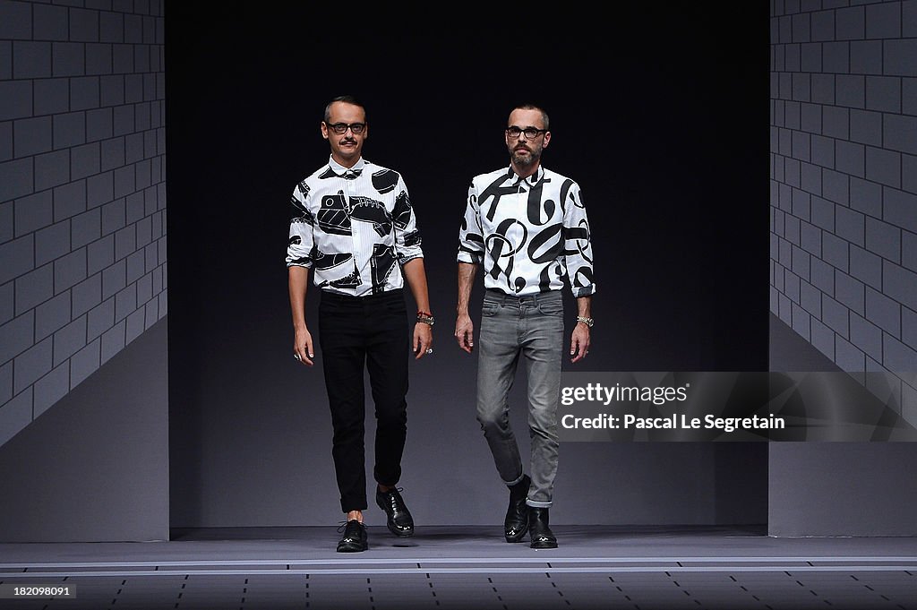 Viktor & Rolf: Runway - Paris Fashion Week Womenswear Spring/Summer 2014
