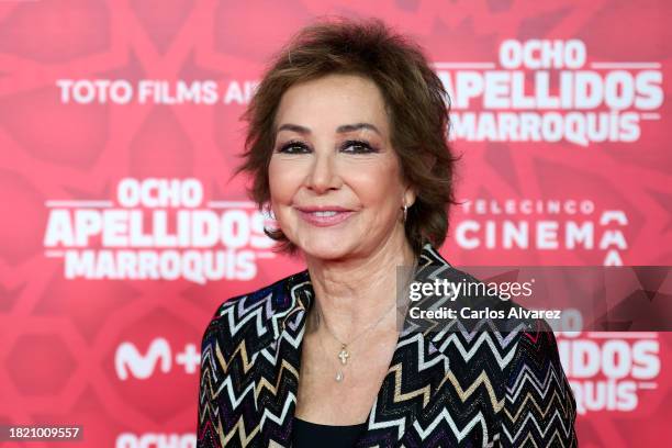 Ana Rosa Quintana attends the premiere of "Ocho Apellidos Marroquis" at the Callao cinema on November 29, 2023 in Madrid, Spain.