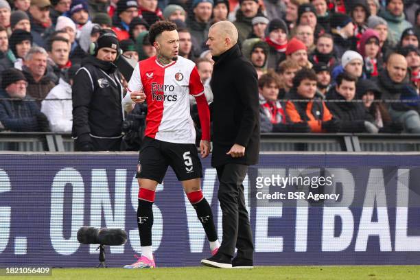 Injury of Quilindschy Hartman of Feyenoord during the Dutch Eredivisie match between Feyenoord and PSV at Stadion Feijenoord on December 3, 2023 in...