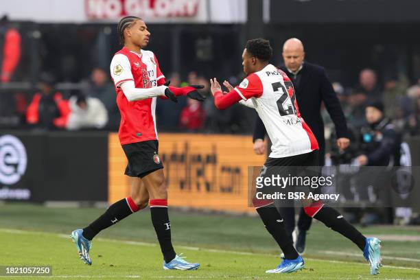 Calvin Stengs of Feyenoord is substituted for Antoni Milambo of Feyenoord during the Dutch Eredivisie match between Feyenoord and PSV at Stadion...
