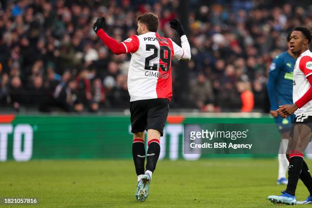 Santiago Gimenez of Feyenoord celebrates after scoring the first goal of the team during the Dutch Eredivisie match between Feyenoord and PSV at...