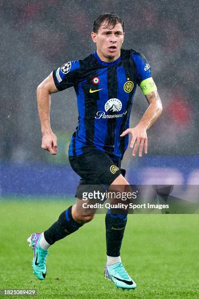 Nicolo Barella of FC Internazionale Milano in action during the UEFA Champions League match between SL Benfica and FC Internazionale at Estadio do...
