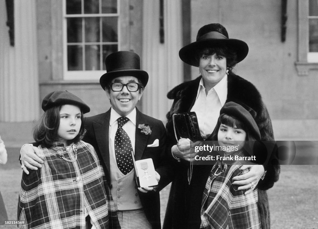 Ronnie Corbett Receives OBE