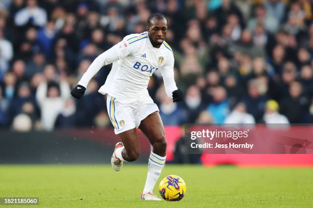 Glen Kamara of Leeds United runs with the ball during the Sky Bet Championship match between Leeds United and Middlesbrough at Elland Road on...