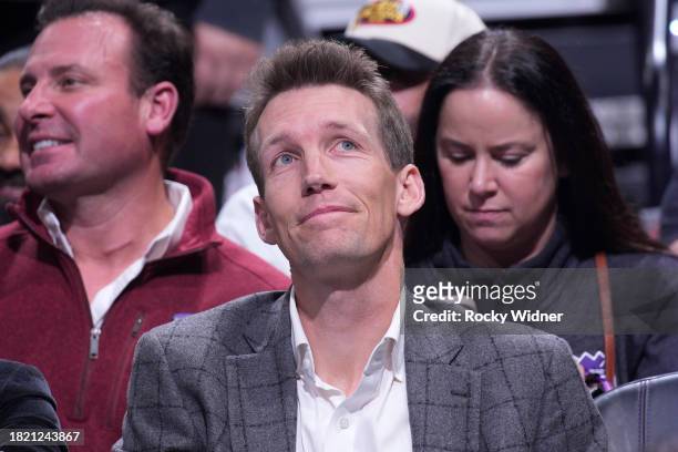 General Manager Mike Dunleavy Jr. Of the Golden State Warriors looks on during the game against the Sacramento Kings during the In-Season Tournament...