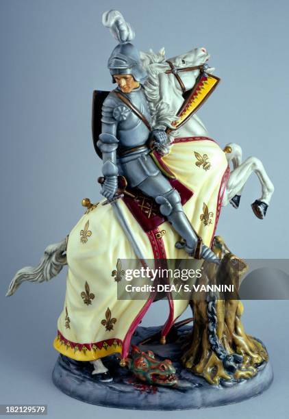 210 Royal Doulton Stock Photos High Res Pictures And Images Getty 210-royal-doulton-stock-photos-high-res-pictures-and-images-getty