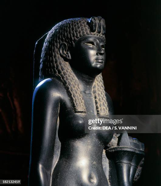 Cleopatra VII with cornucopia, basalt statue, height 104 cm. Detail. Egyptian civilisation, Ptolemaic Period, 1st century BC. San Pietroburgo,...