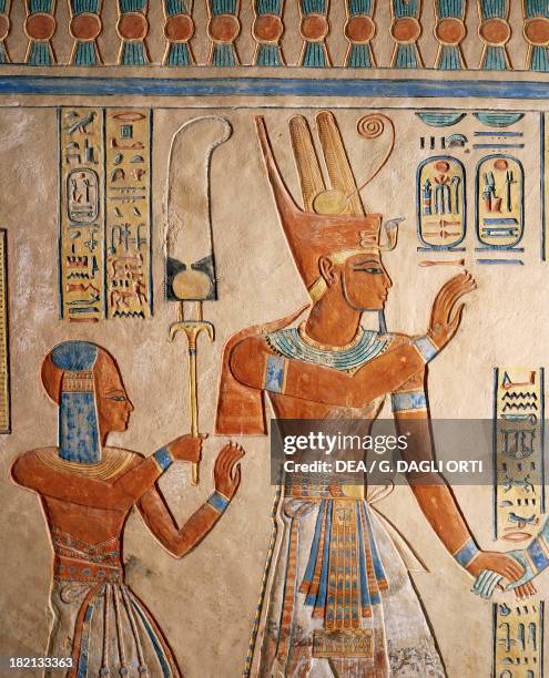 Pharaoh Ramesses III presenting her dead son to the gods, painted relief, Tomb of Amenherkhepshef, also known as Tomb QV55, Valley of the Queens,...