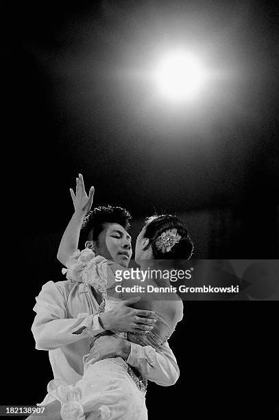 Xintong Huang and Xun Zheng of China perform during an exhibition skate during day three of the ISU Nebelhorn Trophy at Eissportzentrum Oberstdorf on...