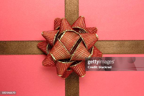 special gift - verjaardagskado stockfoto's en -beelden