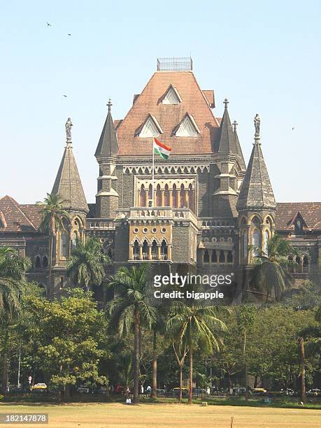 haute cour de bombay - mumbai photos et images de collection