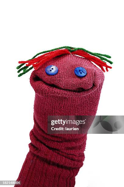 hausgemachte rote socken puppentheater-figur. - strumpfpuppe stock-fotos und bilder