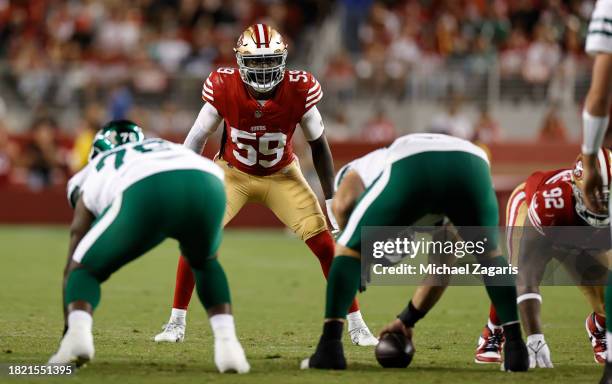 DeVondre Campbell Sr. #59 of the San Francisco 49ers lines up before the snap during the game against the New York Jets at Levi's Stadium on...