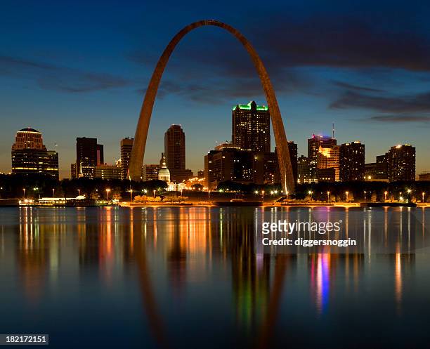 st louis - missouri arch stock pictures, royalty-free photos & images
