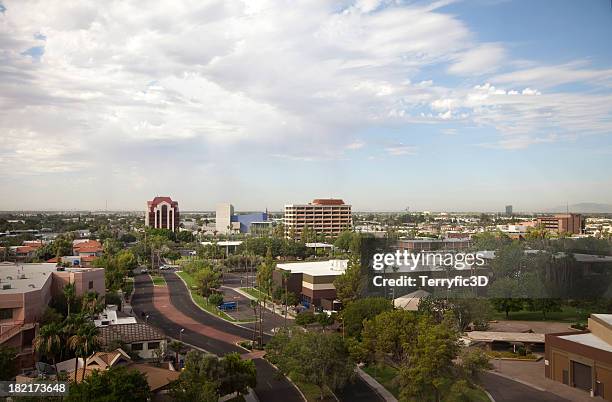 urban mesa arizona vista aérea del horizonte de la ciudad - arizona fotografías e imágenes de stock