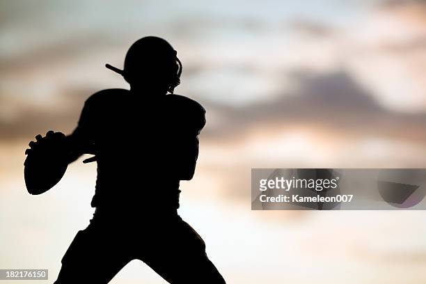 the quarterback - quarterback stock pictures, royalty-free photos & images