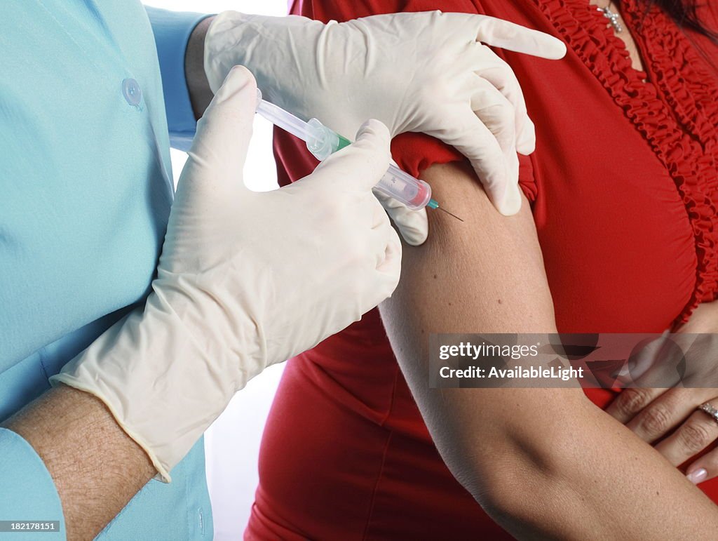 Pregnant Woman Receives Swine Flu Shot