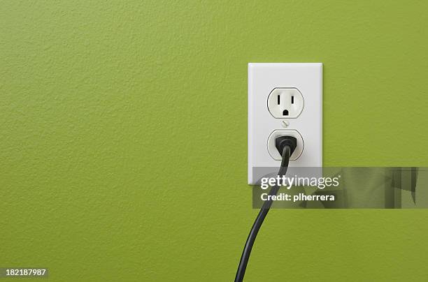 壁面電源アウトレット - power plug ストックフォトと画像