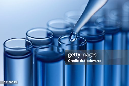 Analyzing samples Analyzing samples