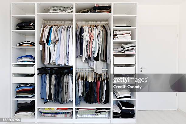 wardrobe - wardrobe stockfoto's en -beelden