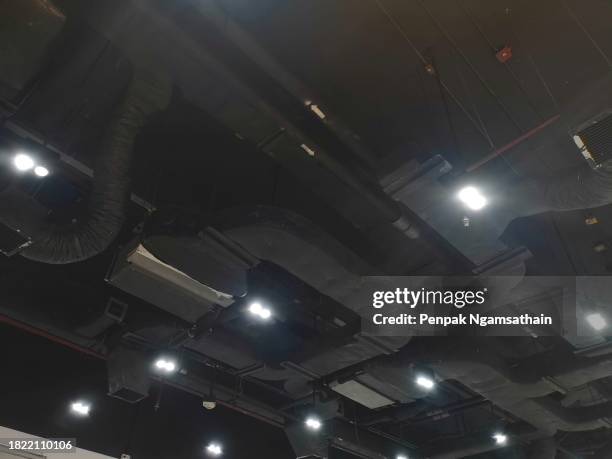 ceiling lighting air conditioning system - ceiling vent stock pictures, royalty-free photos & images