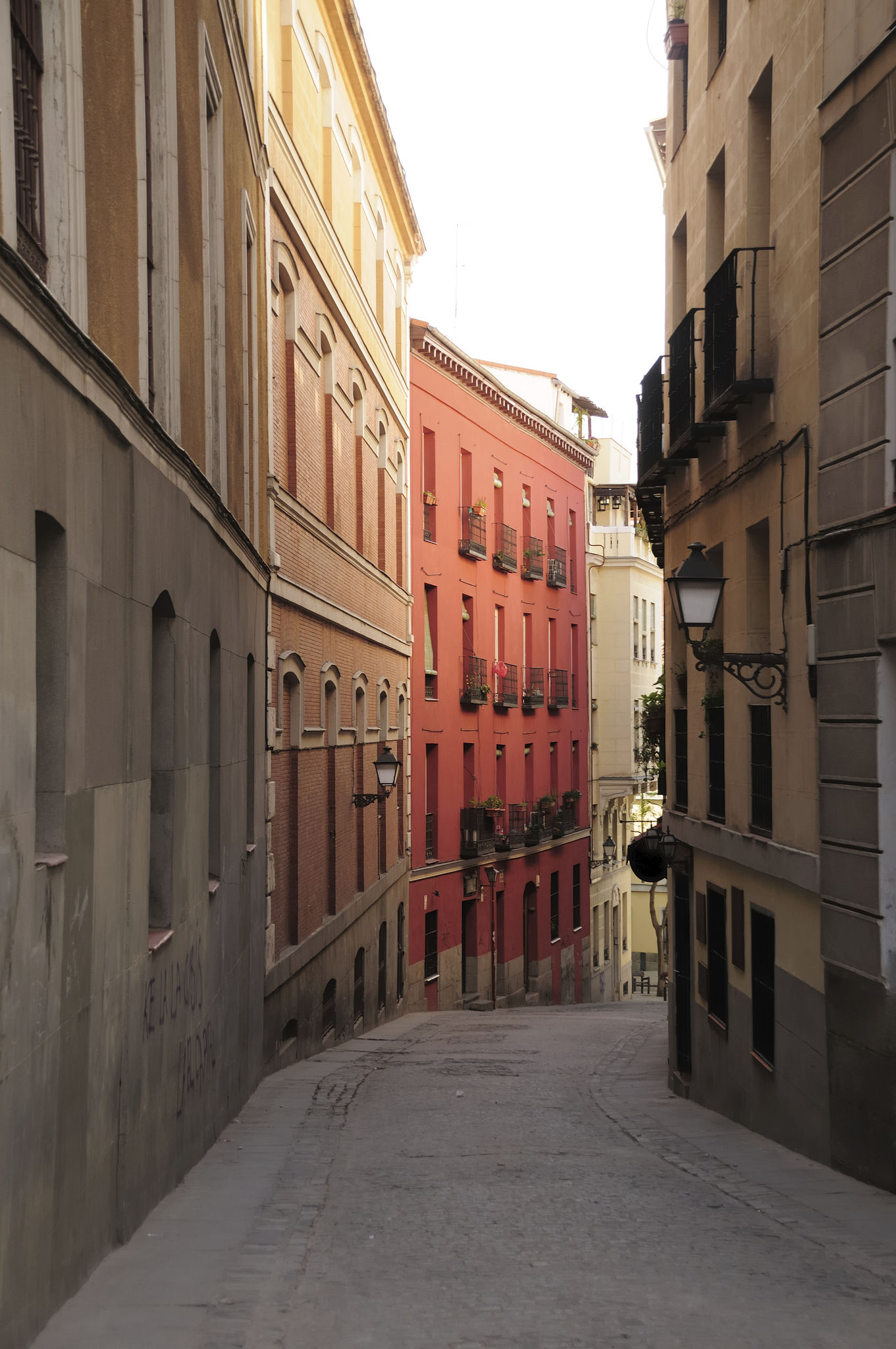 madrid neighborhood street