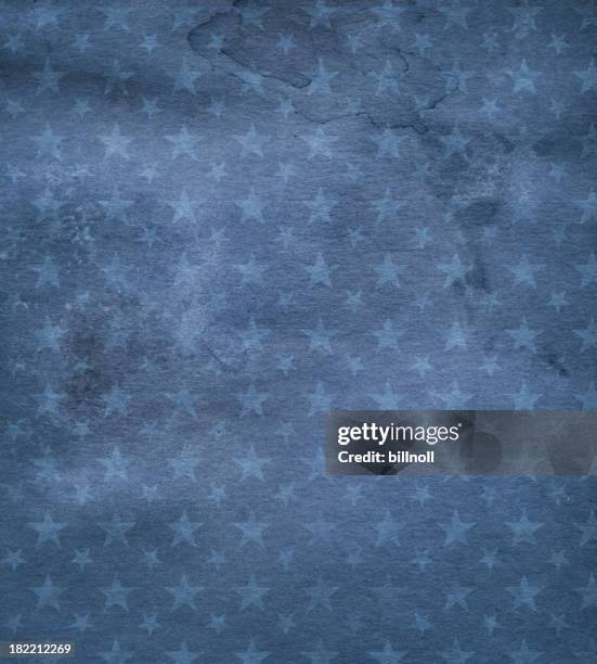 manchado de papel azul escuro com estrelas - patriots imagens e fotografias de stock