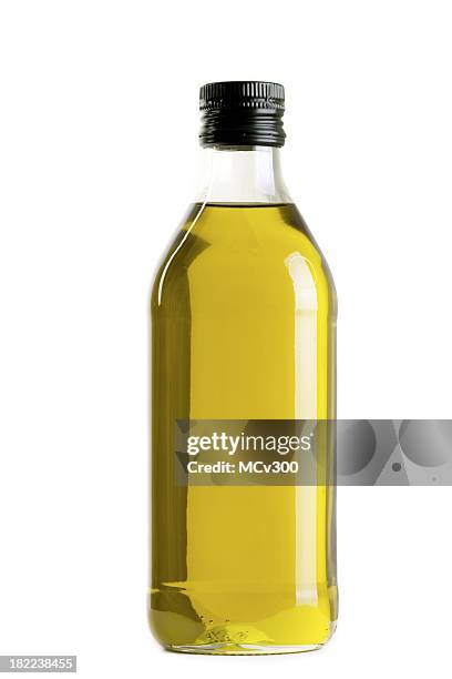 olive oil bottle - olijfolie stockfoto's en -beelden