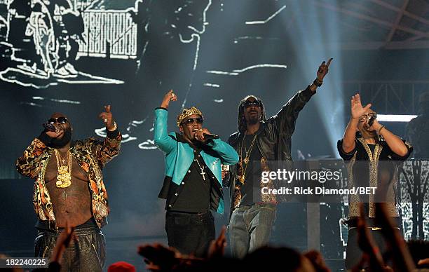 Rick Ross, Diddy, Uncle Snoop and French Montana perform onstage at the BET Hip Hop Awards 2013 at Boisfeuillet Jones Atlanta Civic Center on...