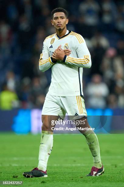 Jude Bellingham of Real Madrid acknowledges the fans after the team's victory in the UEFA Champions League match between Real Madrid and SSC Napoli...