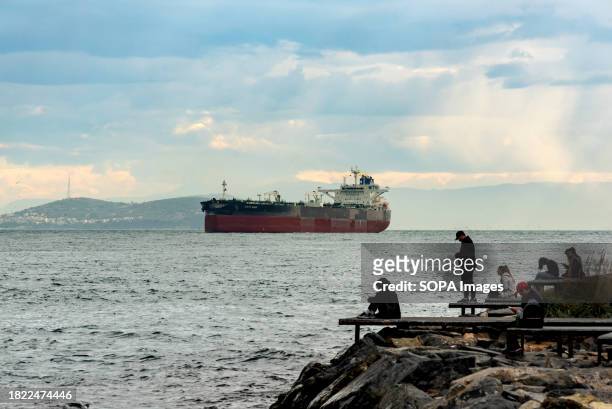 The Kriti King, a crude oil tanker entering the Bosphorus straight heading towards the Black Sea and the port of Novorossiysk, Russia.