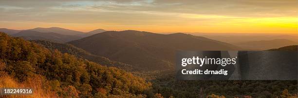blue ridge mountains at dusk - shenandoah national park stock pictures, royalty-free photos & images