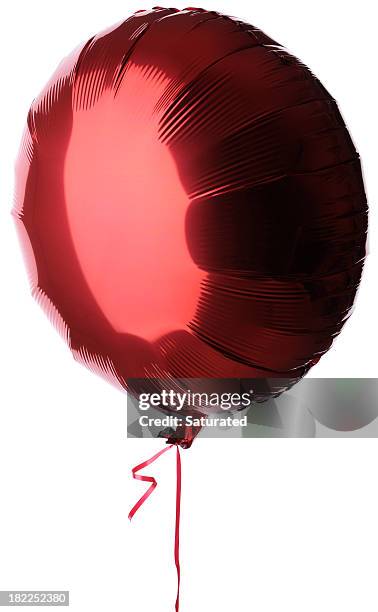 rote folie luftballons mit passendem band - helium stock-fotos und bilder