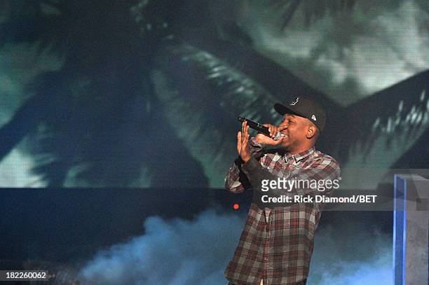Kendrick Lamar performs onstage at the BET Hip Hop Awards 2013 at Boisfeuillet Jones Atlanta Civic Center on September 28, 2013 in Atlanta, Georgia.