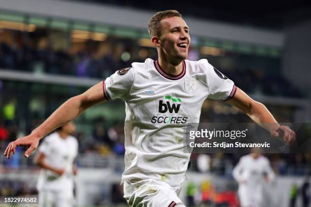 Tomas Soucek of West Ham United celebrates after scoring the team's first goal during the UEFA Europa League match between FK TSC Backa Topola and...