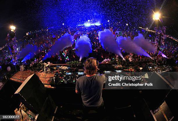 Chattahoochee Hills, GA Axwell spins onstage at TomorrowWorld Electronic Music Festival on September 28, 2013 in Chattahoochee Hills, Georgia.