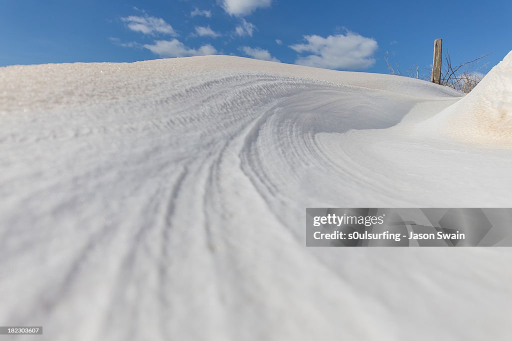 Snow waves