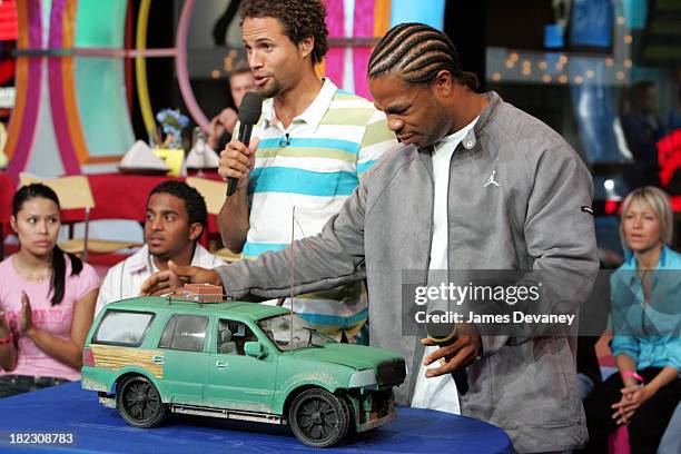 rap artist xzibit during his guest appearance on mtv's... 183 Xzibit Visits Mtv Stock Photos, High-Res Pictures, and Images ...
