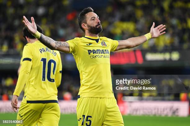 Jose Luis Morales of Villarreal CF celebrates after scoring the team's third goal during the UEFA Europa League 2023/24 match between Villarreal CF...