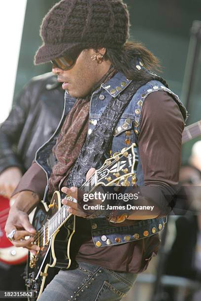 Lenny Kravitz during Lenny Kravitz Performs on The Today Show Summer Concert Series - May 20, 2004 at NBC Studios, Rockefeller Plaza in New York...